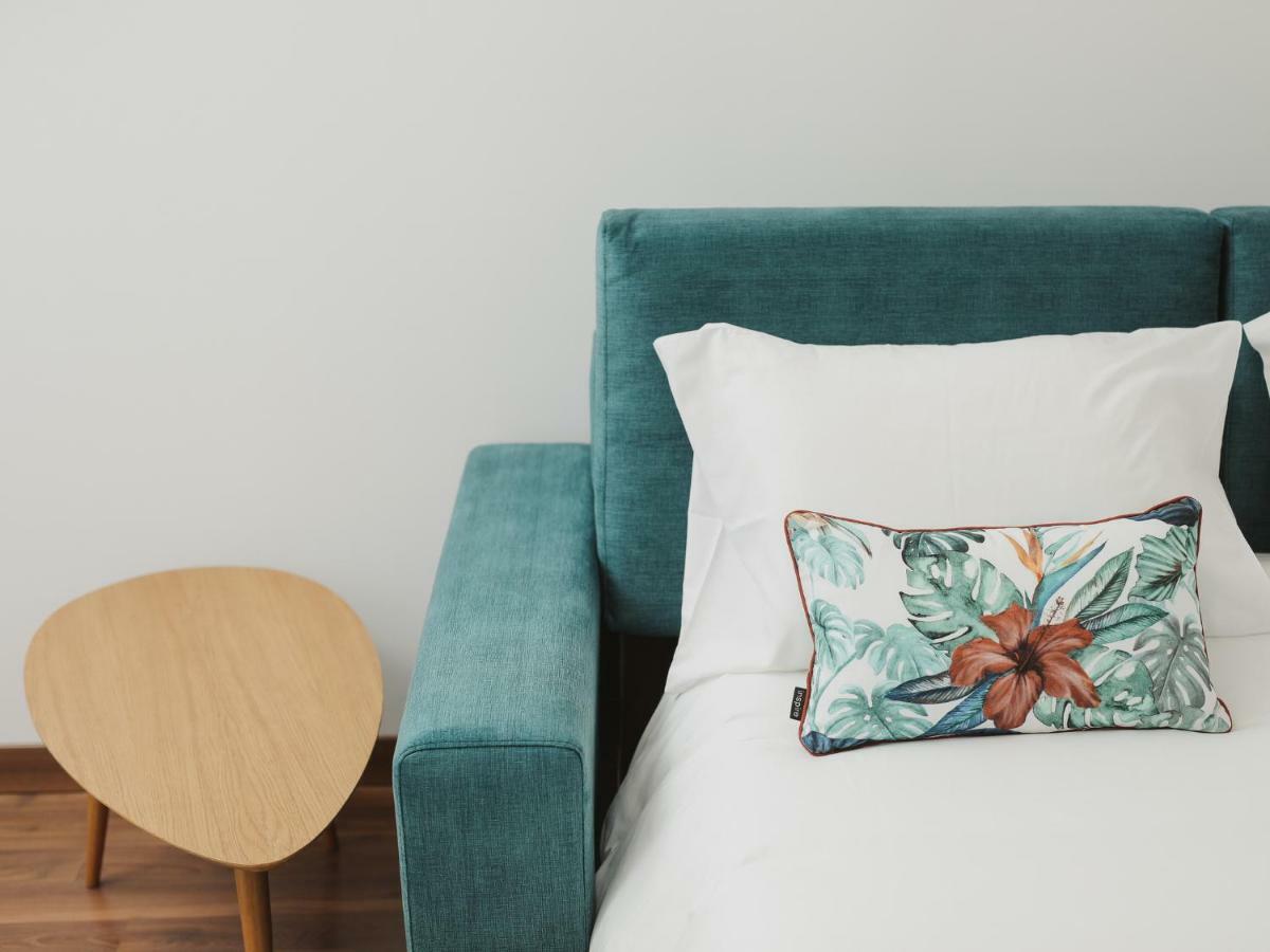 Guestready - Cyan Heaven Downtown Apt Porto Exterior photo